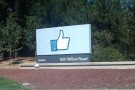 Facebook smentisce la trattativa con Yahoo!