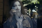 Nuovo spot Nokia: gli utenti iPhone diventano zombie