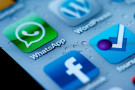 Facebook: addio chat dall’app mobile, Messenger sarà l’unico modo per comunicare